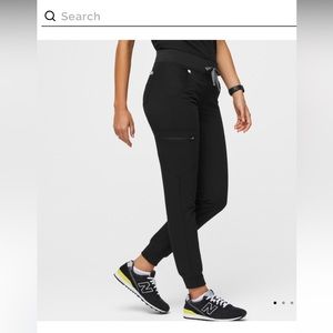 Sz lg Zamora jogger scrubs.